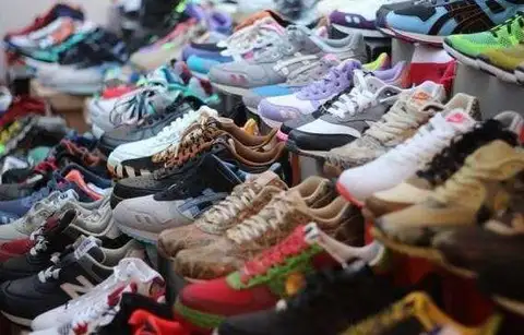 paire de tennis homme