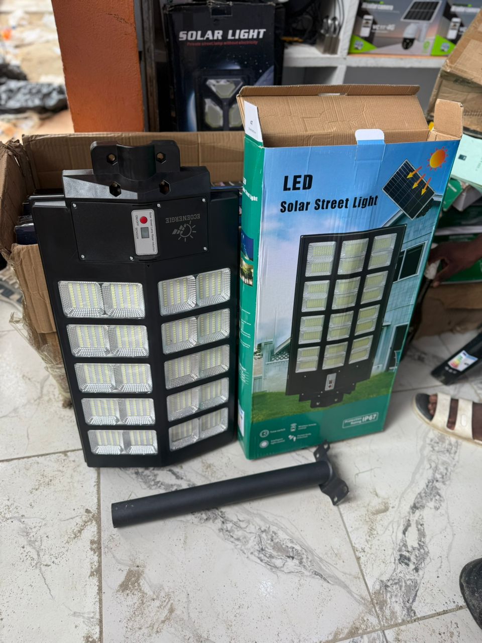 Lampadaire solaire Ultra puissant 2000watts