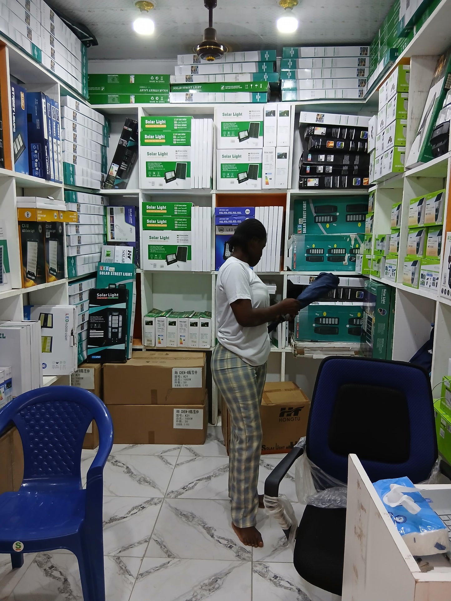 Lampadaire solaire 800W puissance Optimale