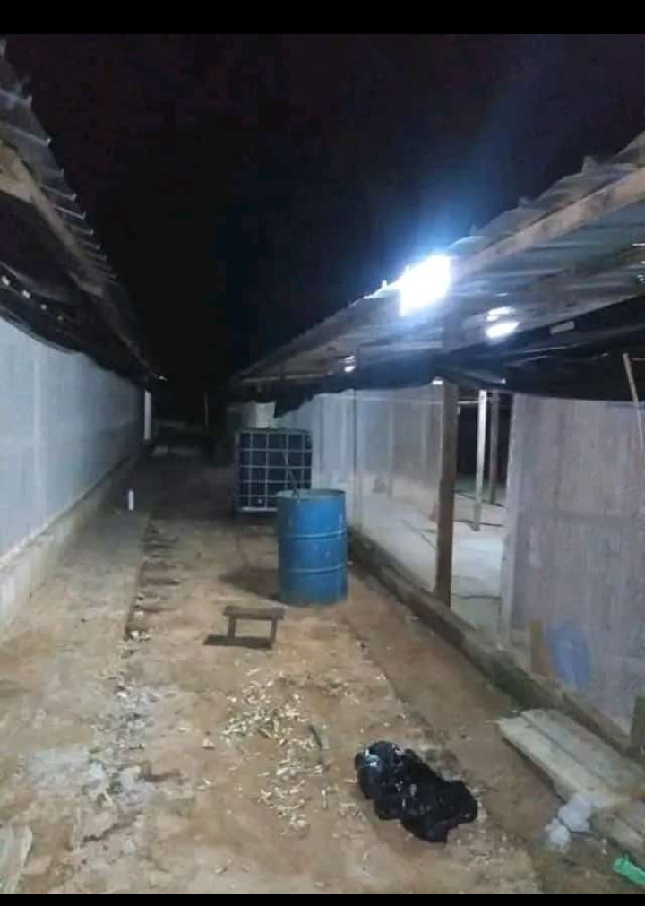 LAMPADAIRE SOLAIRE 500W (Technologie avancée grande autonomie)